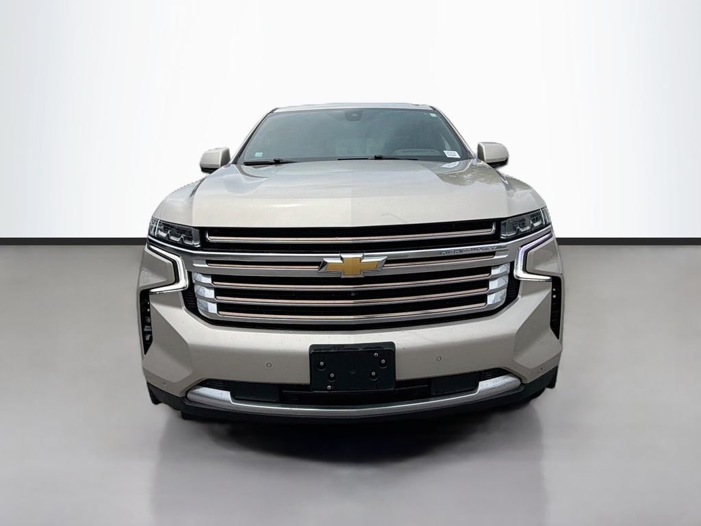 Used 2021 Beige Metallic Chevrolet High Country image 2