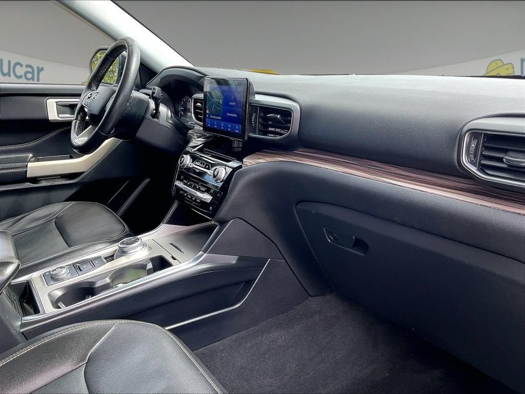 Used 2021 Gray Ford Limited image 14