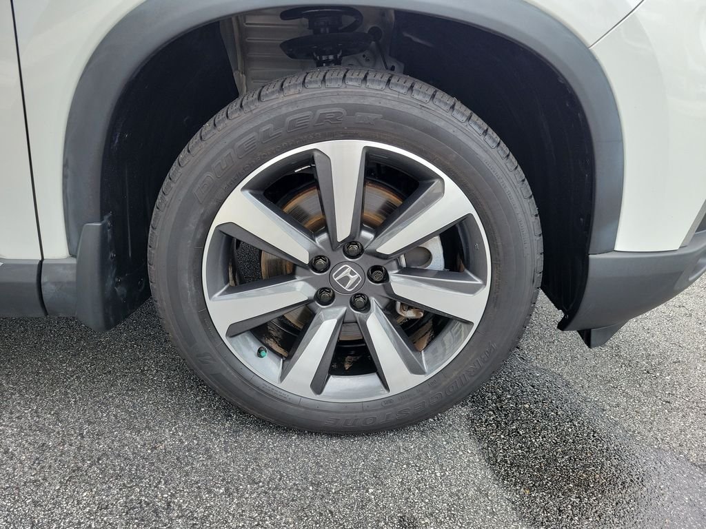Certified Used 2023 Platinum White Pearl Honda AWD ELITE image 7