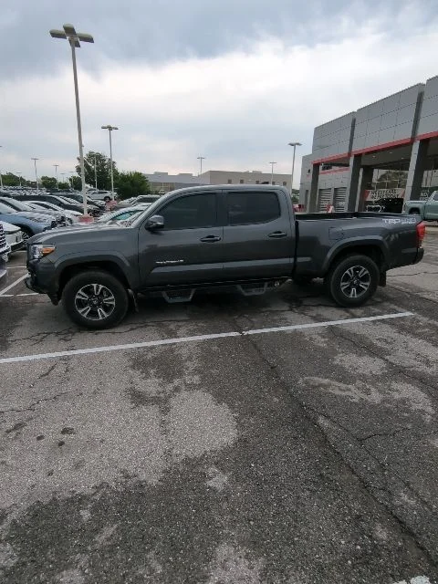 Used 2017  Toyota TRD Sport image 3