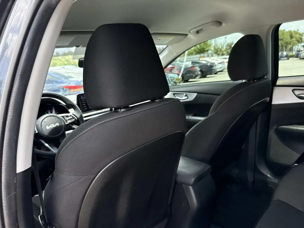Used 2022 Gray Kia LXS image 14