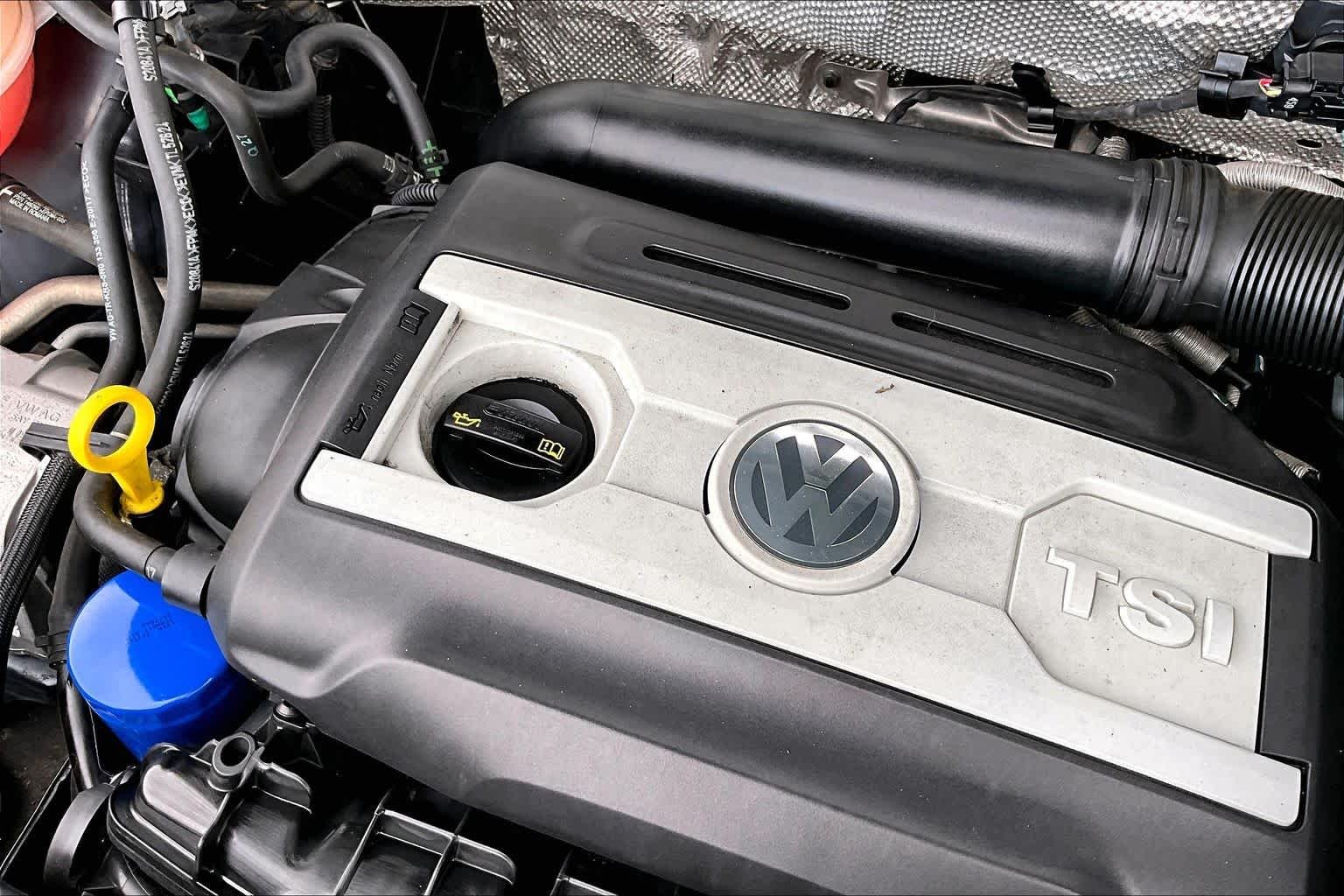 Used 2017 Deep Black Pearl Metallic Volkswagen  image 33