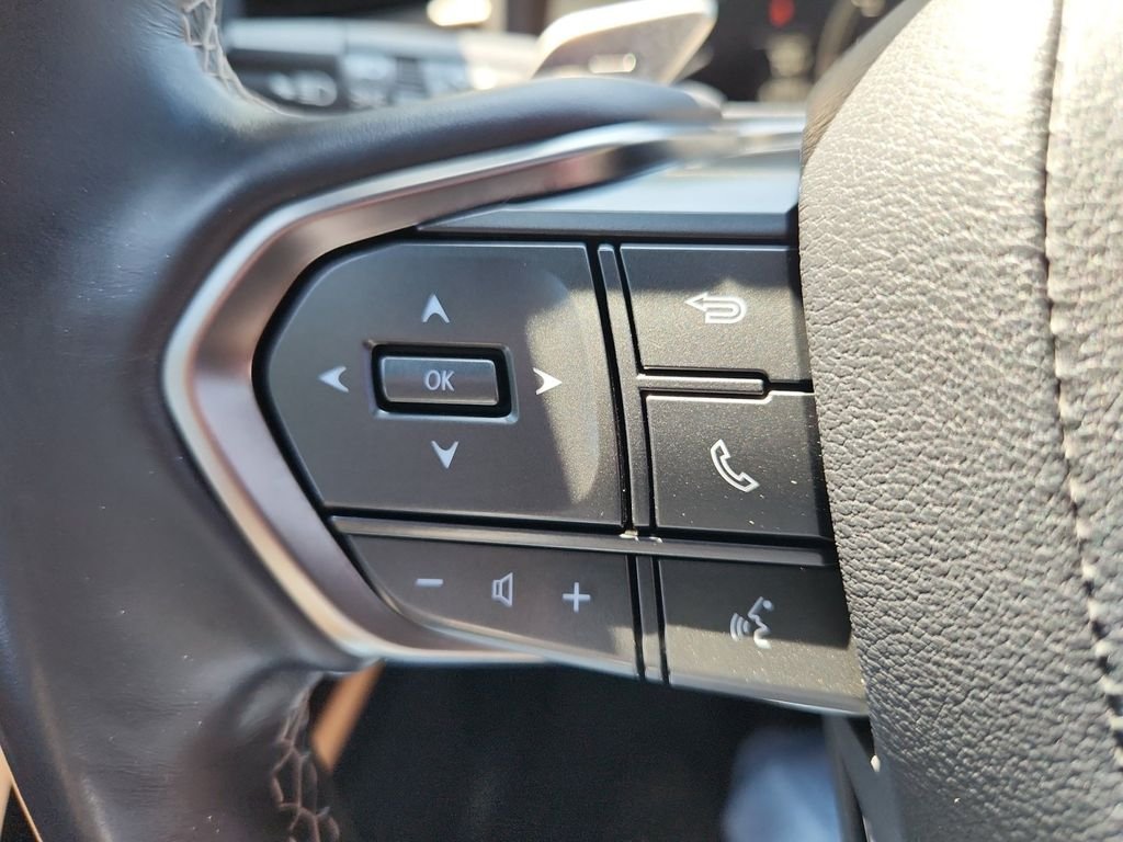 Used 2024 Green Lexus 600 Premium image 20