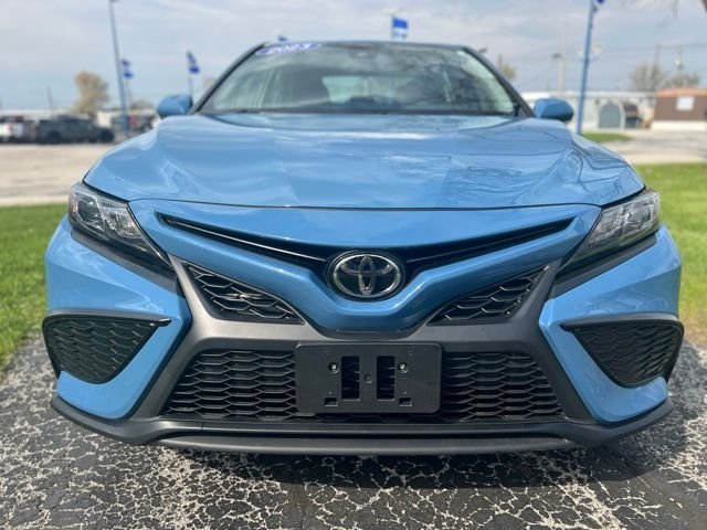 Used 2023 Blue Toyota SE image 3