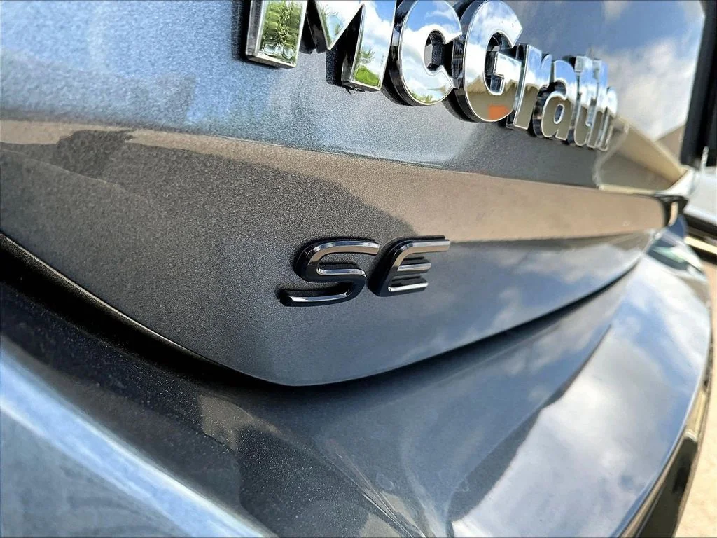 New 2026 Platinum Gray Metallic Volkswagen 2.0T SE R-Line Black image 9