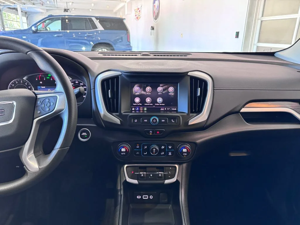 2023 GMC Terrain SLE - Photo 17