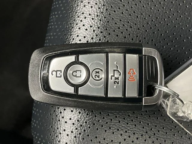 Used 2024 White Ford LARIAT image 32