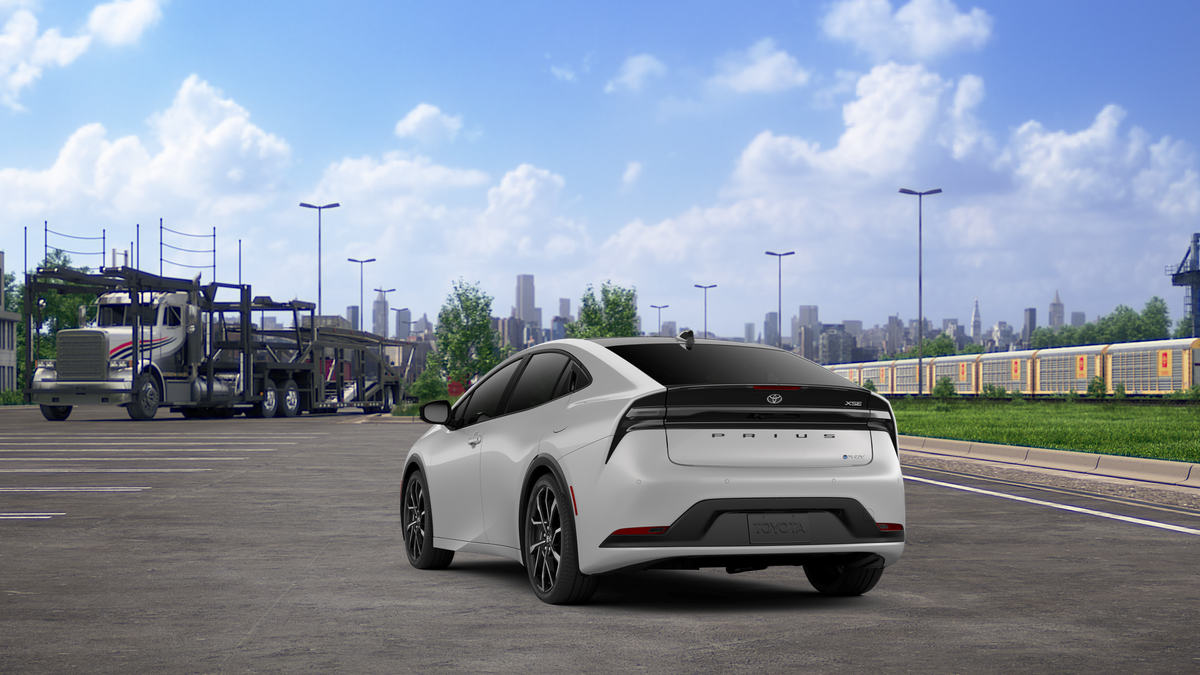 New 2026 Cutting Edge Toyota XSE image 7