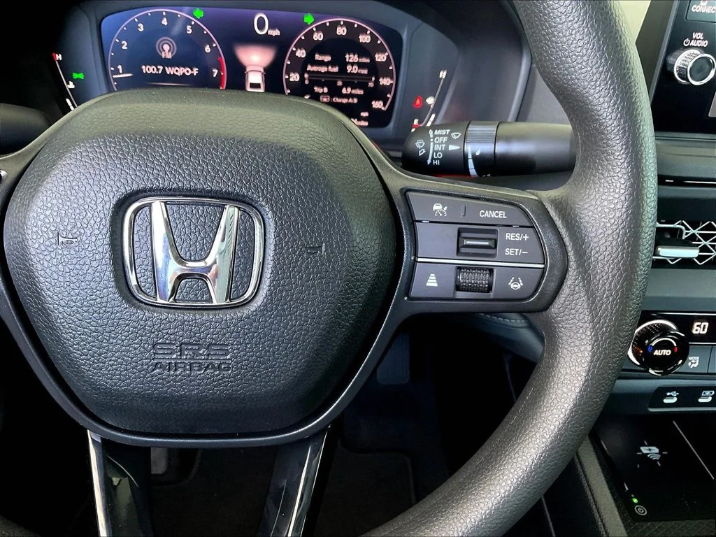 New 2026 Urban Gray Pearl Honda SE image 13
