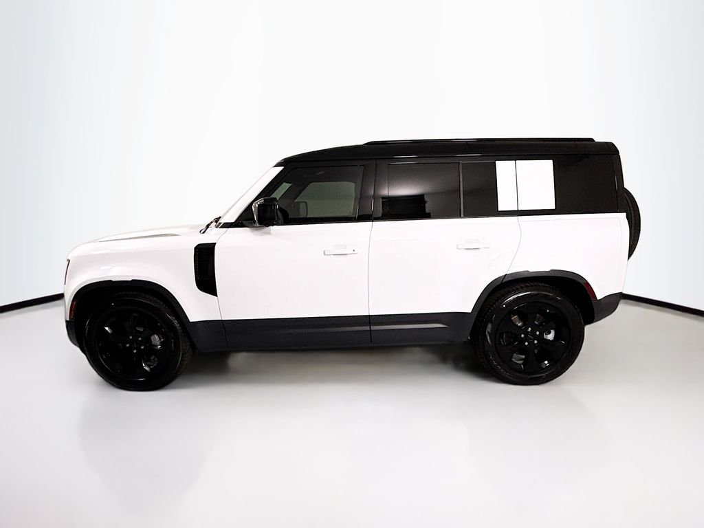 Used 2026 Fuji White Land Rover S image 8