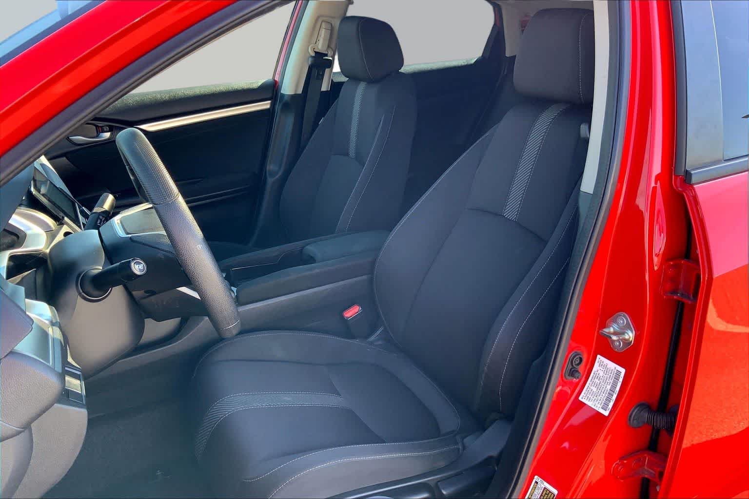 Used 2018 Rallye Red Honda EX image 8