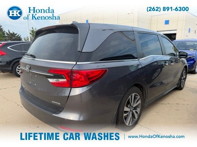 Used 2021  Honda Touring image 2
