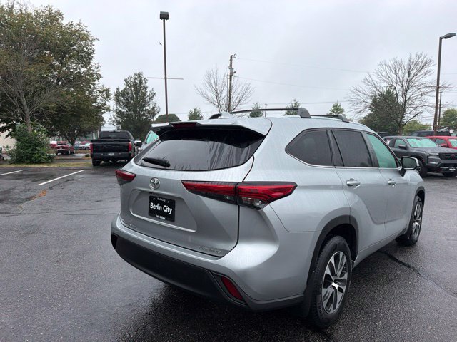 Used 2023 Celestial Silver Metallic Toyota XLE image 6