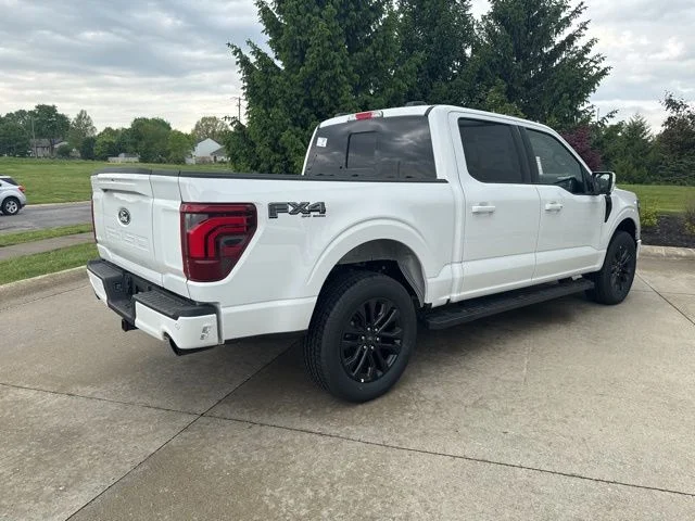 New 2026 Oxford White Ford Lariat® image 37