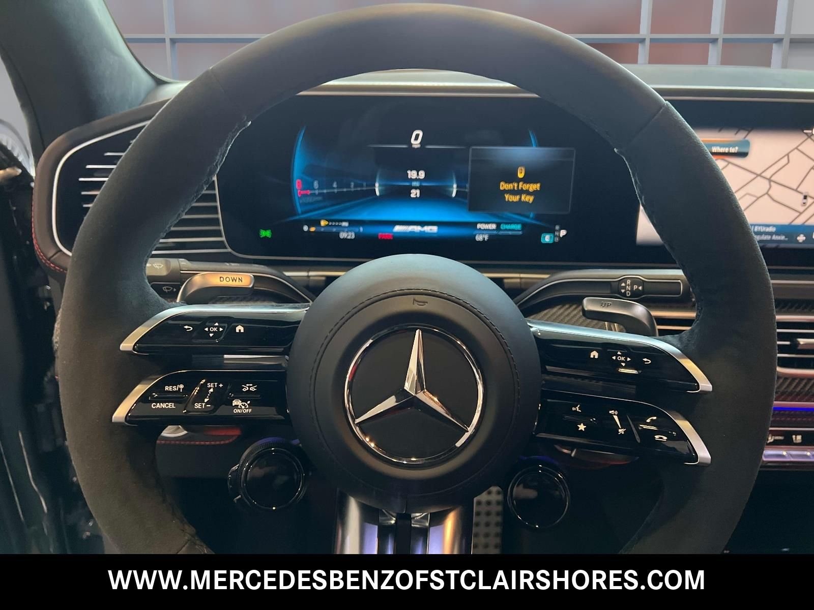 New 2026 MANUFAKTUR Silicon Grey Mercedes-Benz AMG® GLE 63 S 4MATIC+ Coupe image 21