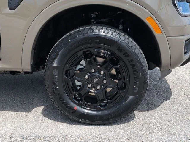 New 2026 Marsh Gray Ford XLT image 11