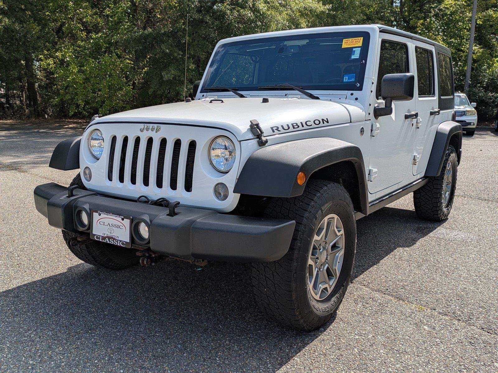 Used 2015 Bright White Clearcoat Jeep Rubicon image 8