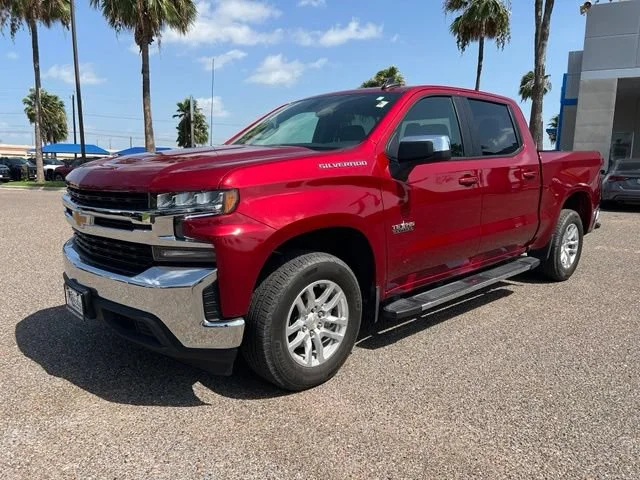 Used 2021 CHERRY RED TINTCOAT Chevrolet LT image 3