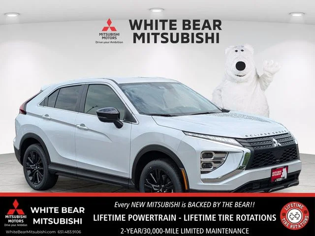 New 2026 White Diamond Mitsubishi LE image 1