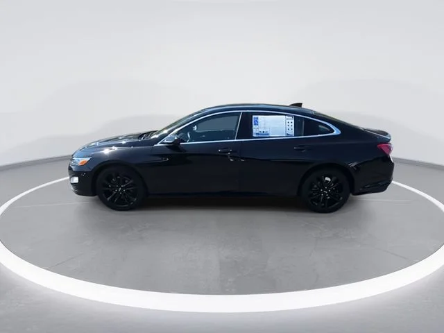 Used 2023 Black Chevrolet LT image 5