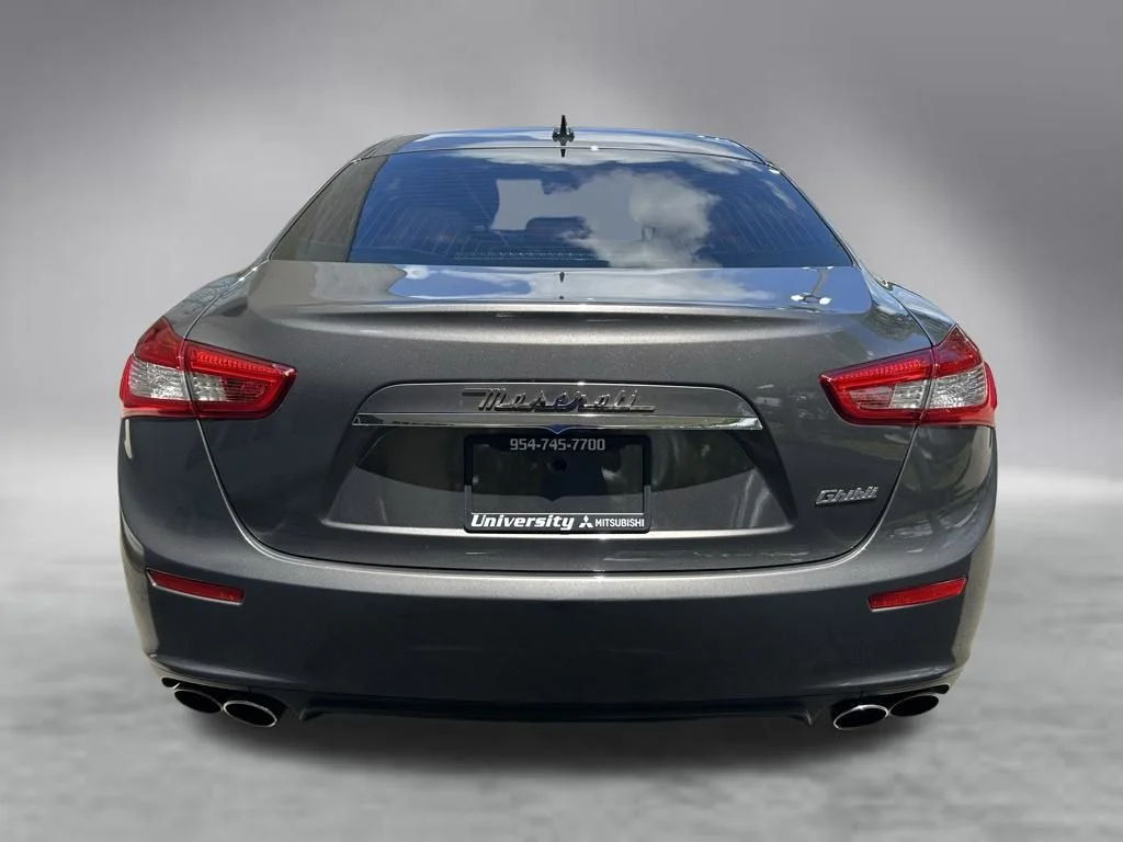 Used 2014 Gray Maserati Base image 33