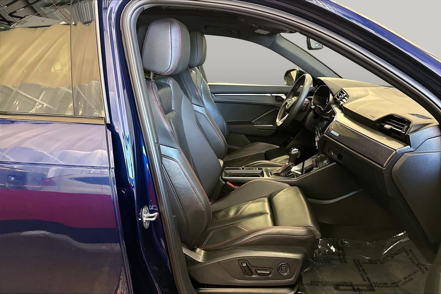 Used 2025 Navarra Blue Metallic Audi S line Premium Plus image 9