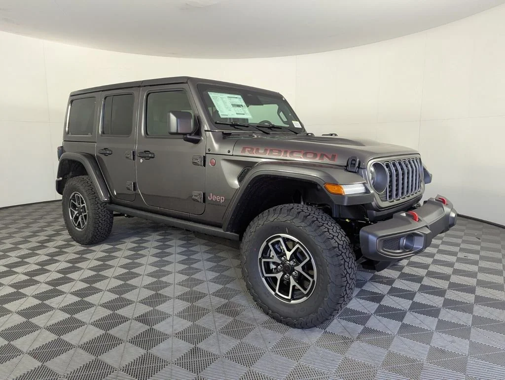 New 2026 Granite Crystal Metallic Clear-Coat Exterior Paint Jeep Rubicon image 2