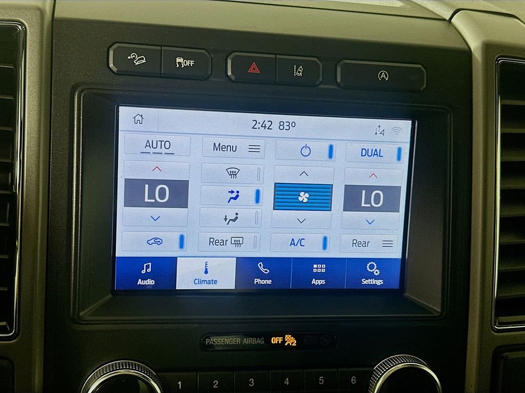 Used 2020 Black Ford XLT image 15