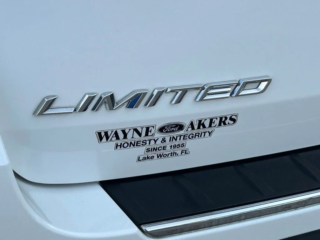 Used 2024 Star White Ford Limited image 23