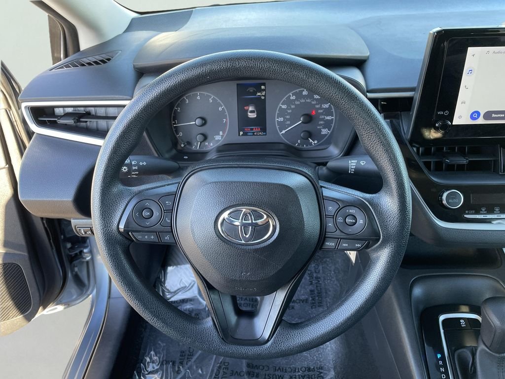 Used 2024  Toyota LE image 24