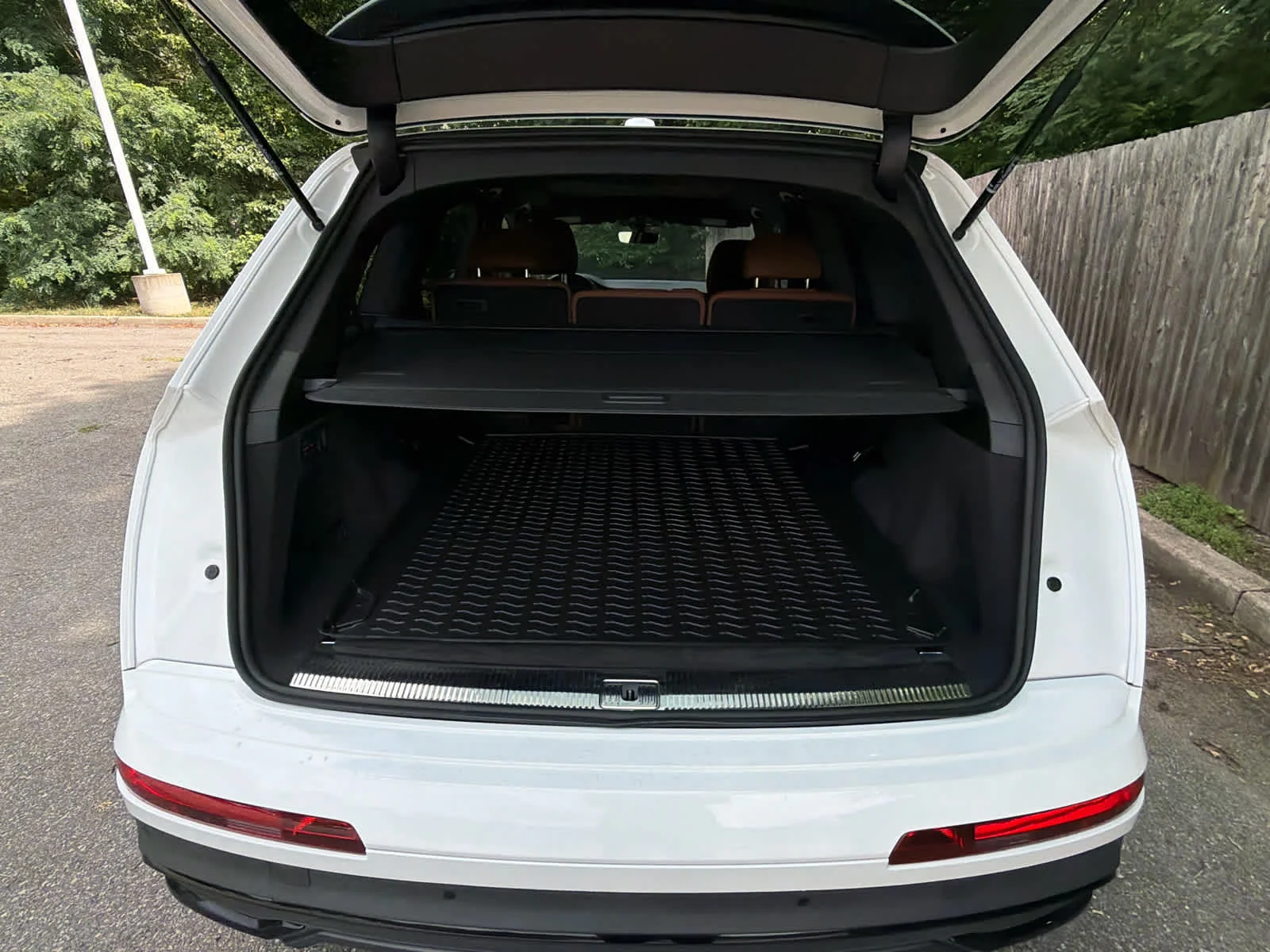 Used 2022 Carrara White Audi Premium Plus image 13