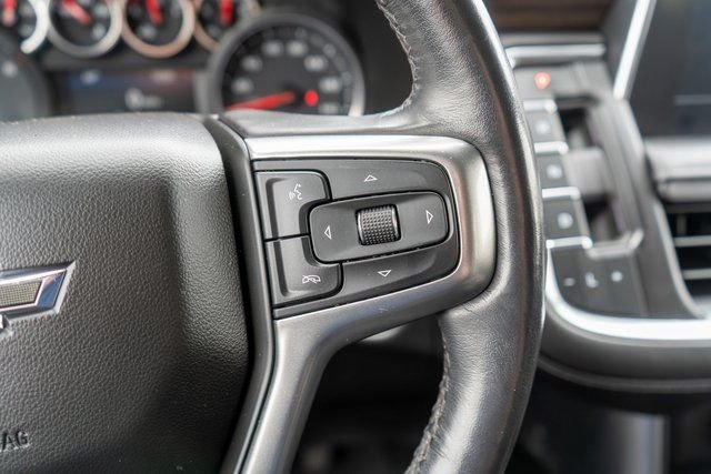 Used 2021 Gray Chevrolet Z71 image 23