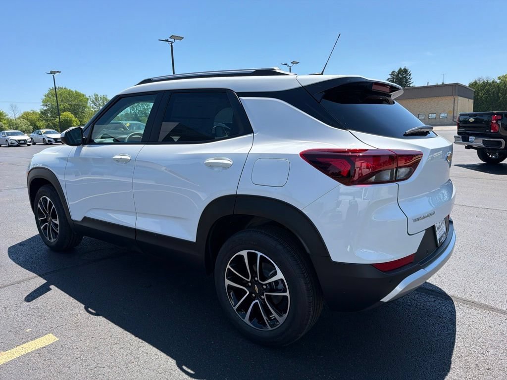 2026 Chevrolet Trailblazer LT - Photo 3