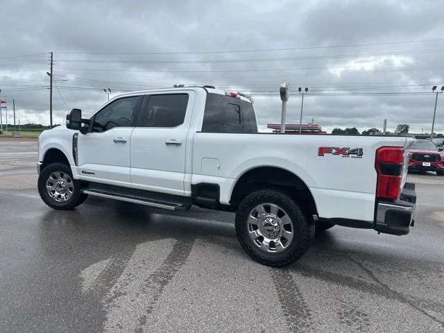 Used 2023 Oxford White Ford Lariat image 29