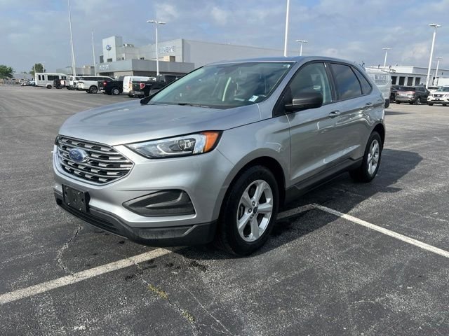 Used 2020 Silver Metallic Ford SE image 3
