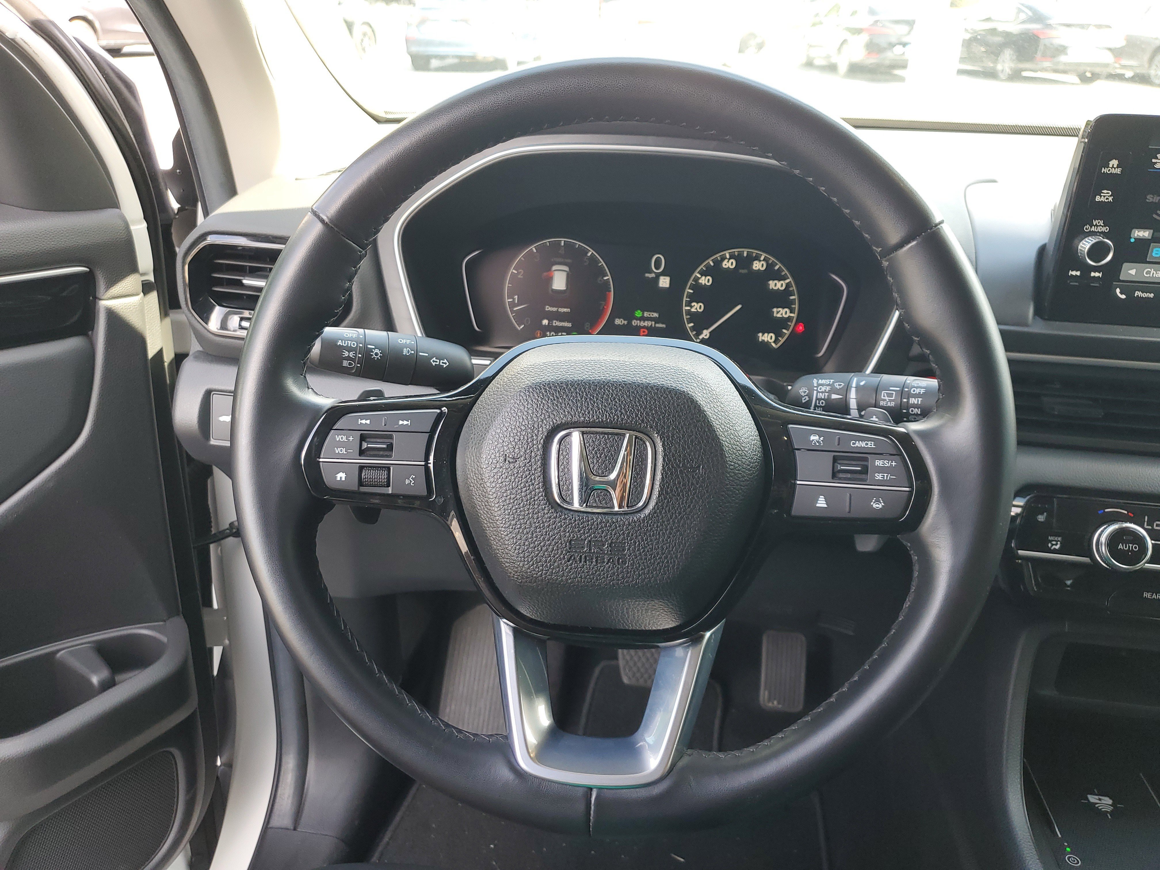 Used 2025 Platinum White Pearl Honda EX-L+ image 25