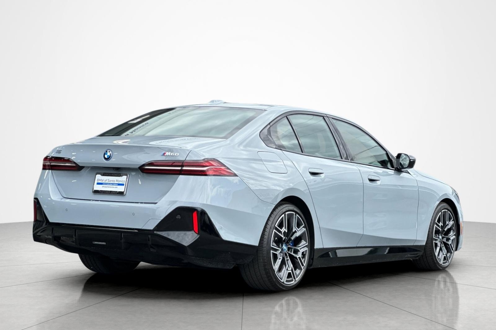 Used 2025 Brooklyn Grey Metallic BMW M60 image 5
