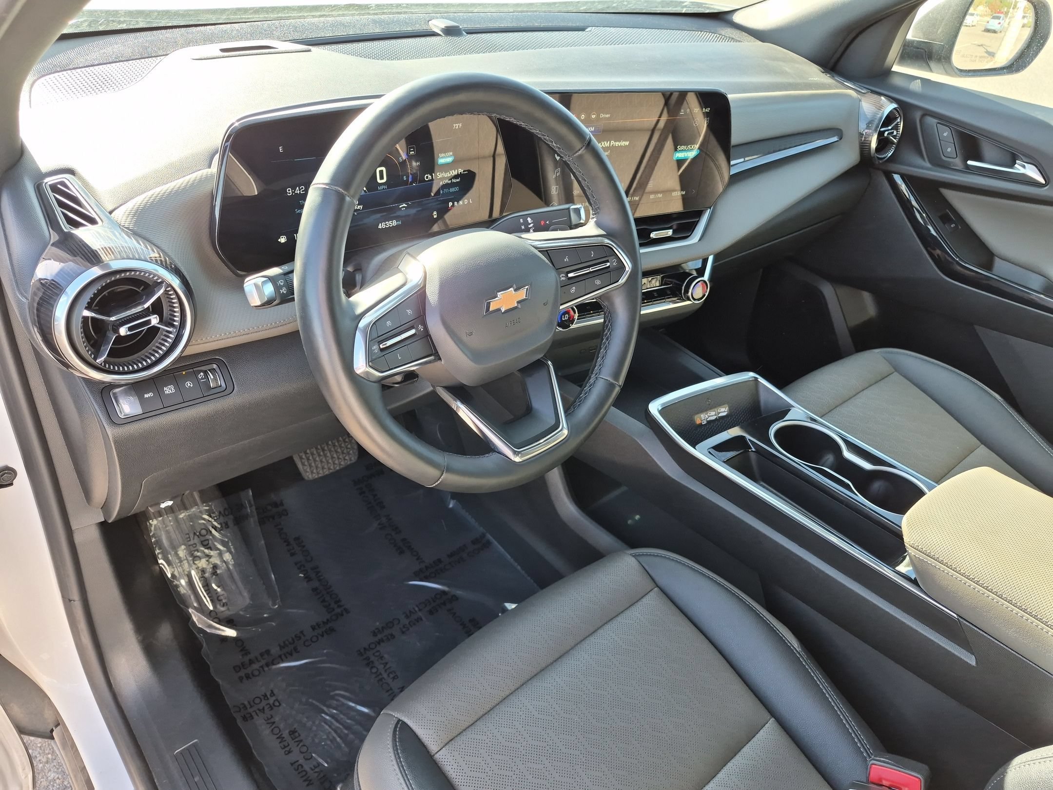 Used 2025 Summit White Chevrolet AWD LT image 14