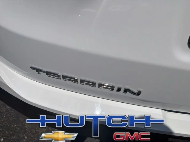 Used 2024 Summit White GMC SLE image 14