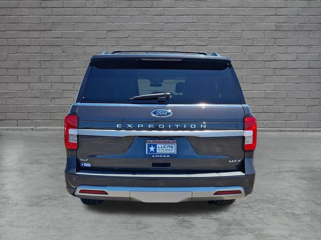 Used 2022 Gray Ford XLT MAX image 39