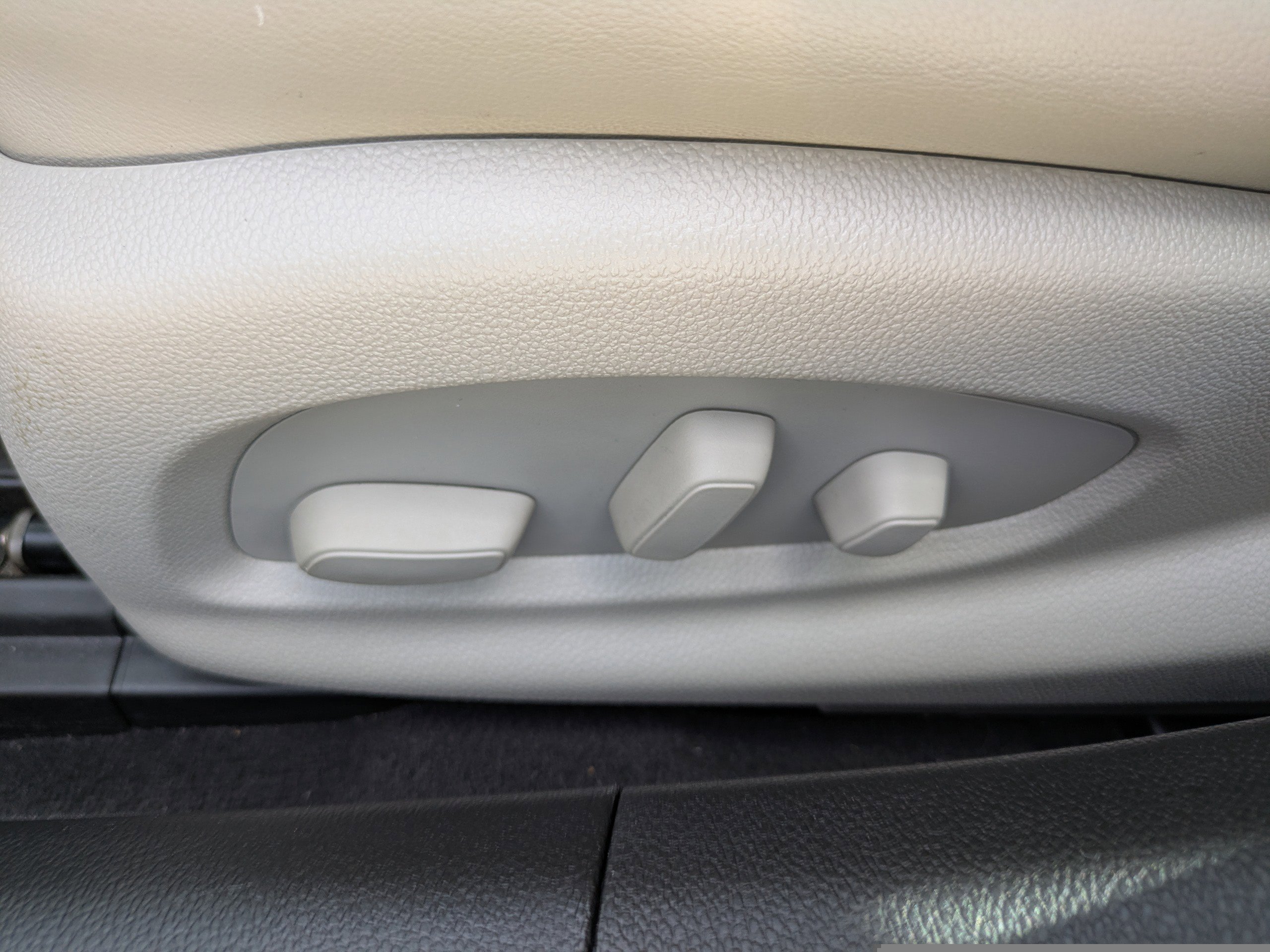 2017 Cadillac CTS Sedan Base - Photo 18