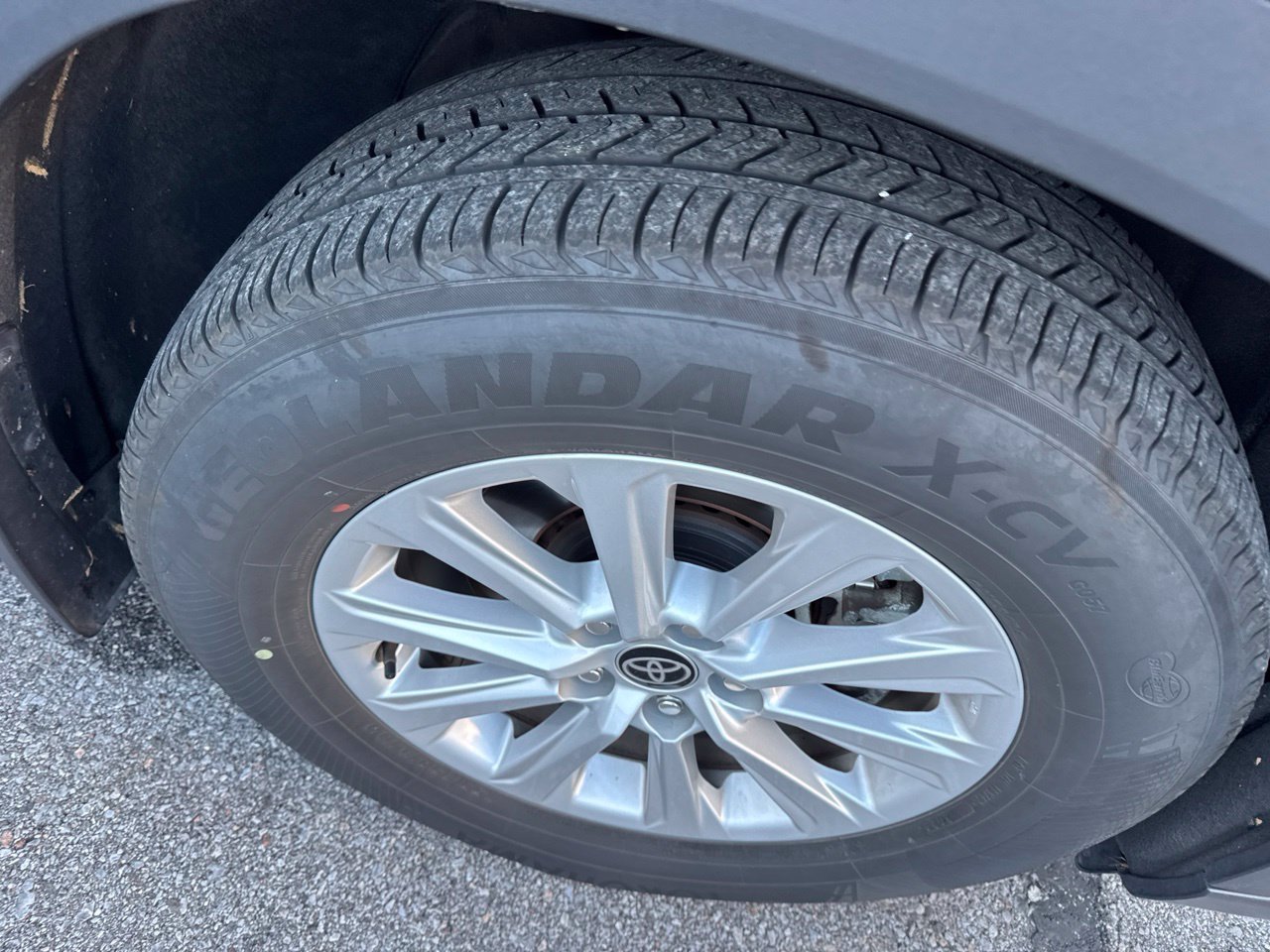 Used 2025 Red Toyota XLE image 3