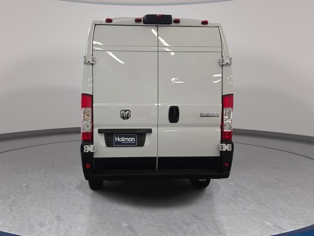 Used 2025 White Ram High Roof image 7