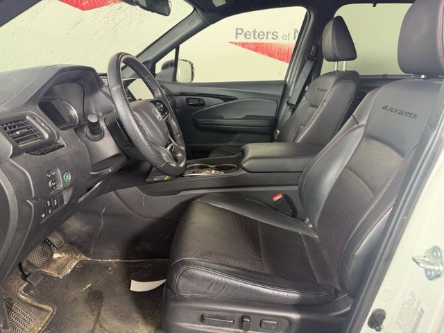 Certified Used 2024 Platinum White Pearl Honda Black Edition image 5