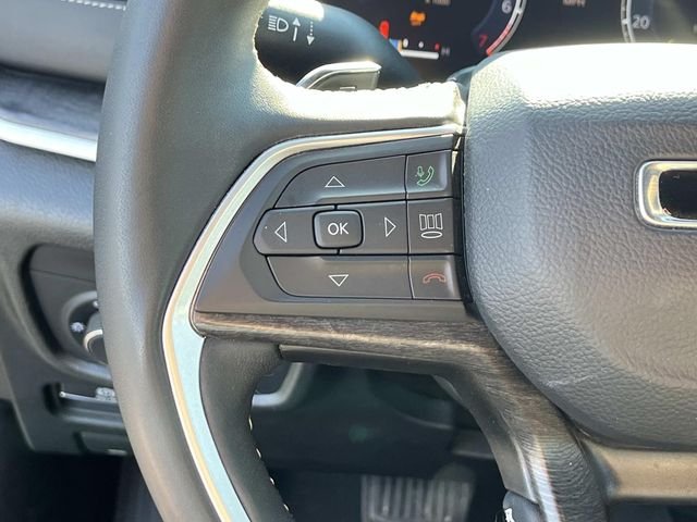 Used 2025 Gray Jeep Limited image 29