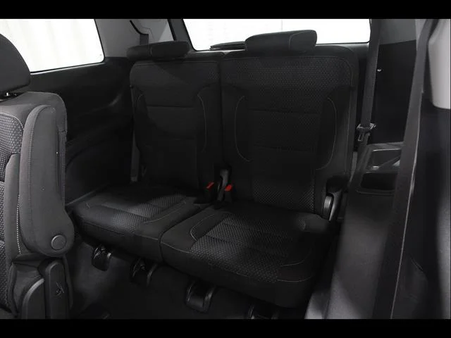 2023 GMC Acadia SLE - Photo 21