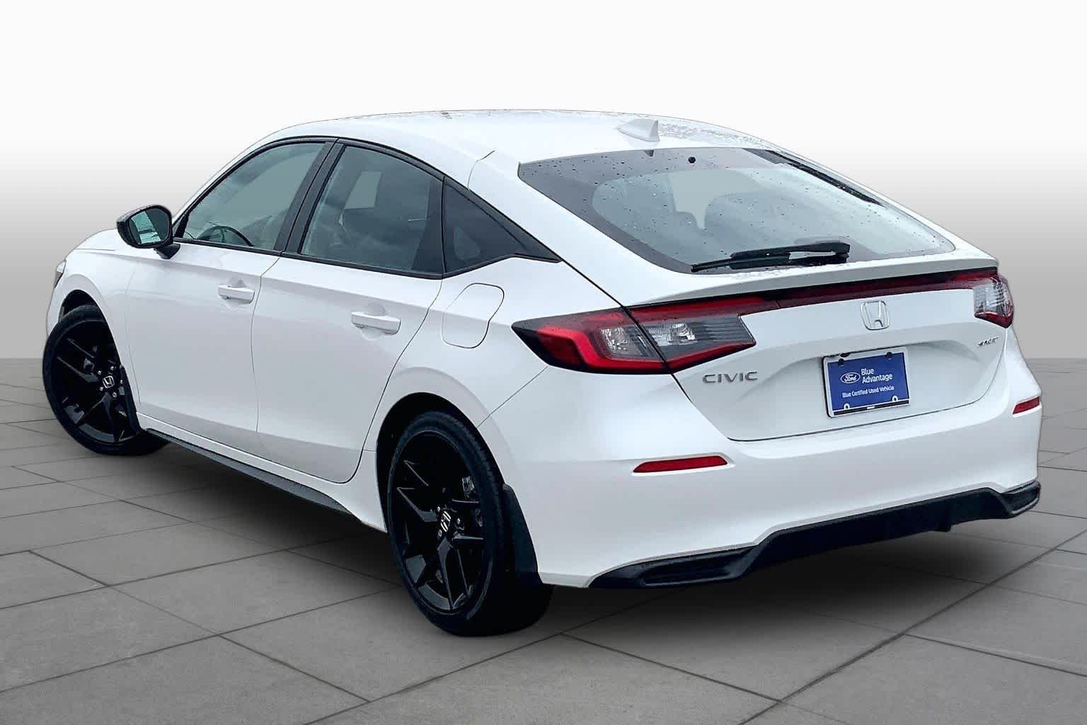Certified Used 2025 Platinum White Pearl Honda Sport image 12