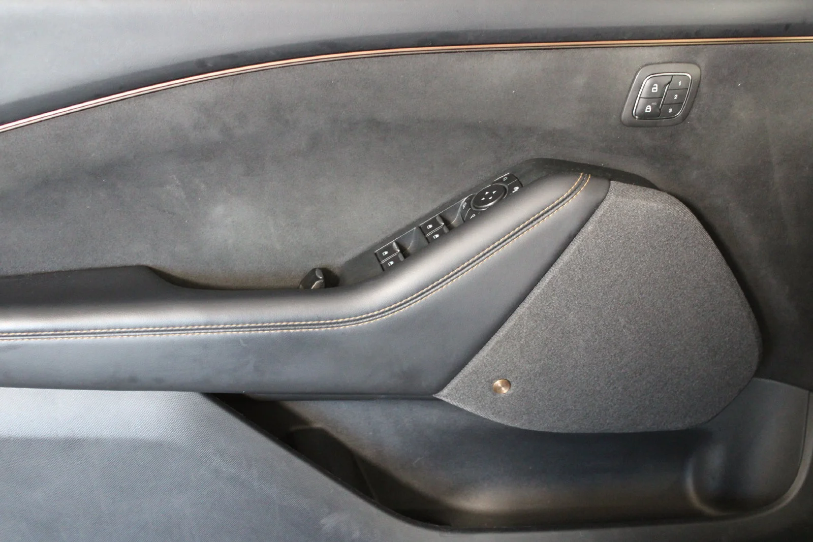 Used 2021 Gray Ford GT image 16