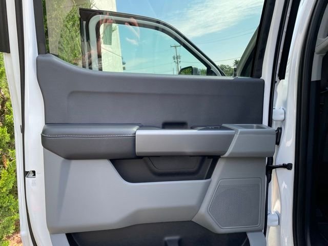 New 2026 Oxford White Ford F-250® XLT image 20