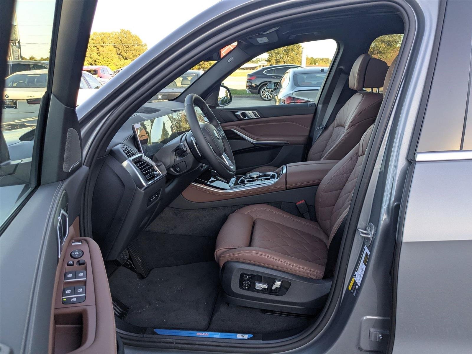 2026 BMW X5 50e - Photo 22